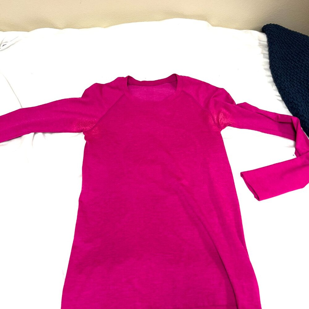 Swiftly Tech Long-Sleeve Shirt 2.0 Hip Length, Size 6, Sakura Pink